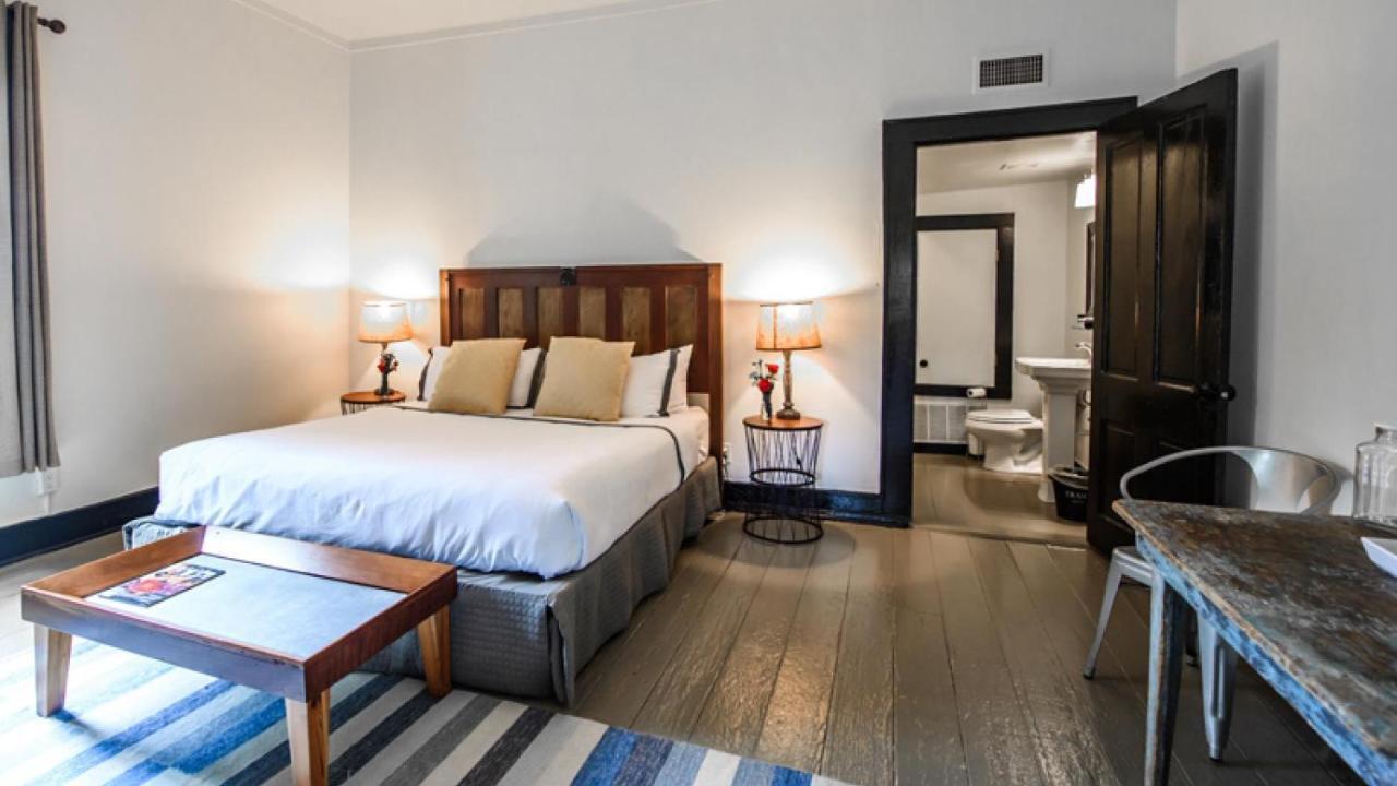 Hotel Giles 康福特 外观 照片